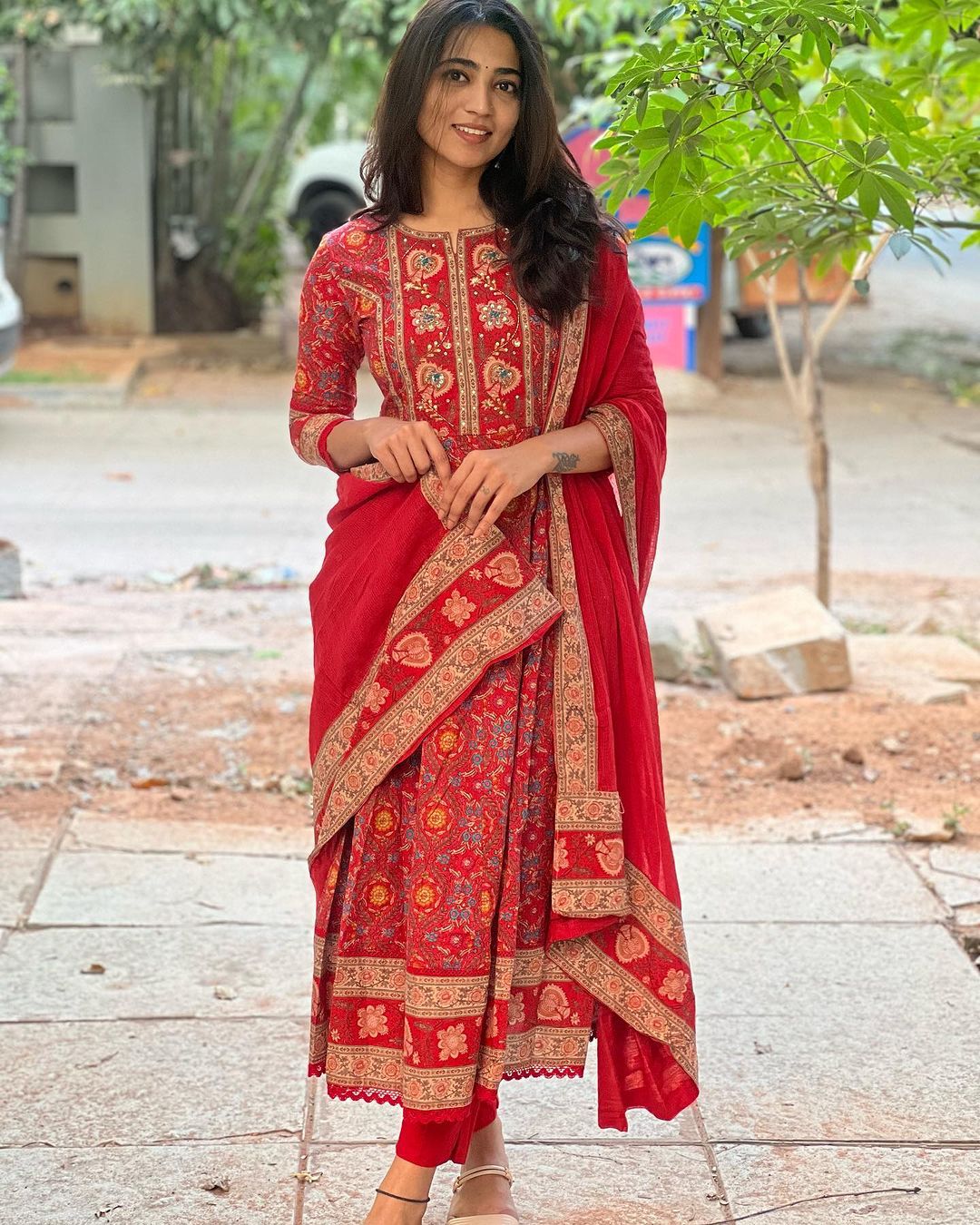 Saganeri Grace – Elegant Red Anarkali Kurta Set (Cotton)