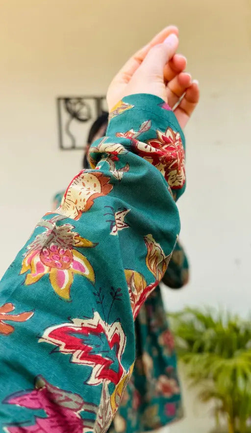 Women Floral Print Pure Cotton Green Flared Kurta