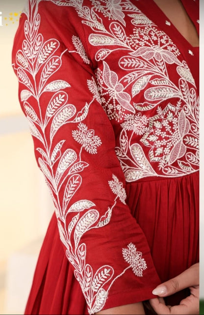 THE ANARKALI KURTA SET WITH PANT AND DUPATTA