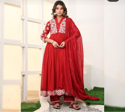 THE ANARKALI KURTA SET WITH PANT AND DUPATTA