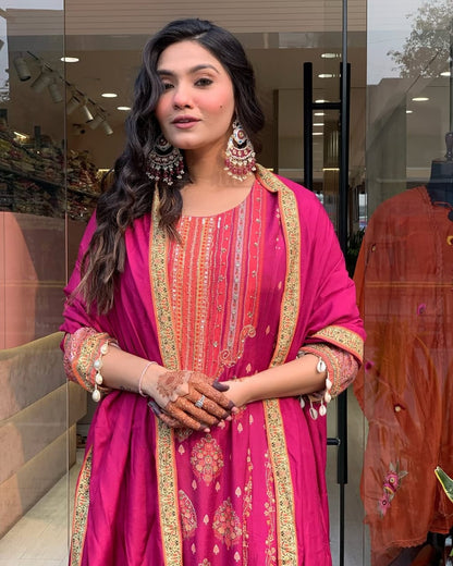 Women's New Reshmi Pakistani Suit – Muntahaa Festive Indian Ethnic Wear