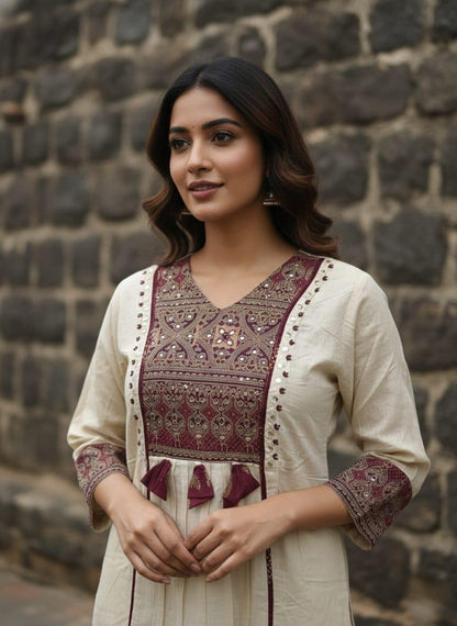 ELEGANT FLAIRED SUIT | THE PERFECT OF TRADITIONAL WEAR |