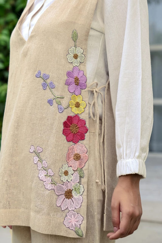 Comfortable and classy shirt and pent |