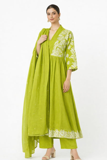 THE ANARKALI KURTA SET WITH PANT AND DUPATTA |