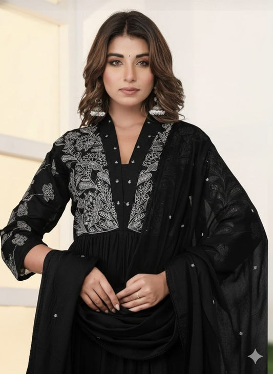 THE ANARKALI KURTA SET WITH PANT AND DUPATTA |