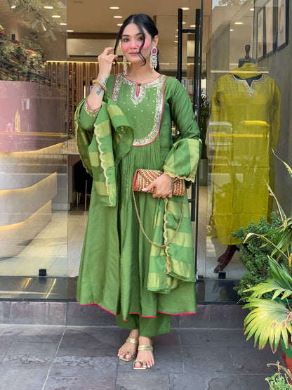 Mul Chanderi 3 Piece Suit Set – Festive Ethnic Wear for Women
