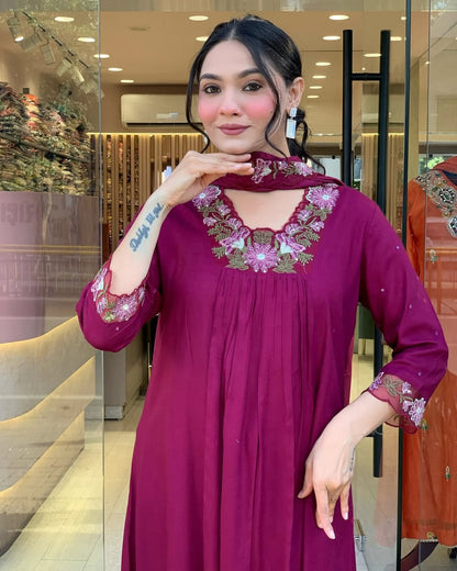 PURE COTTONSUPER DYEING QUALITY WITH BEAUTIFUL EMBROEDRY NECK & SELEVES|