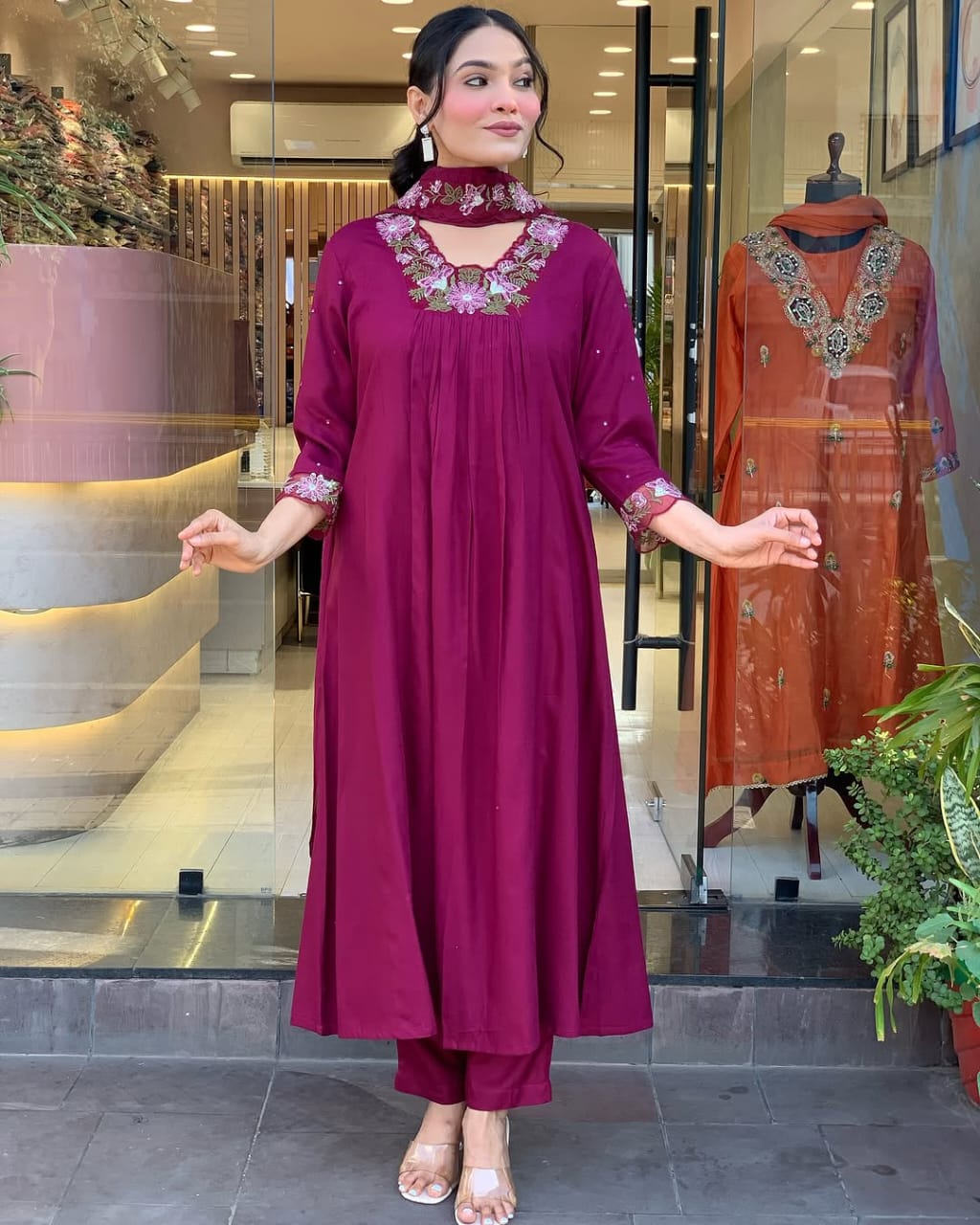 PURE COTTONSUPER DYEING QUALITY WITH BEAUTIFUL EMBROEDRY NECK & SELEVES|