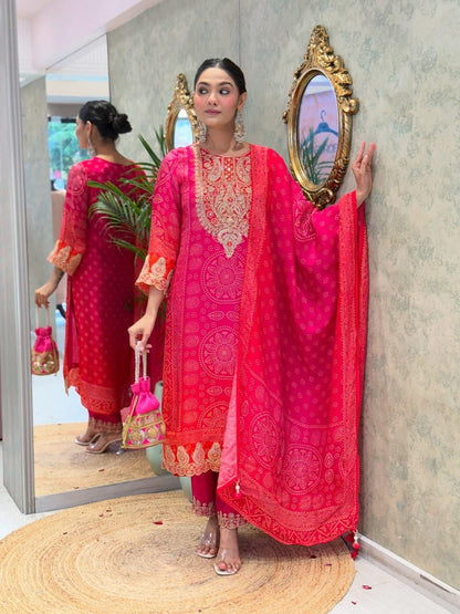 STRAIGHT ELEGANT FLAIRED SUIT | THE PERFECT TRADITIONAL OUTFIT |