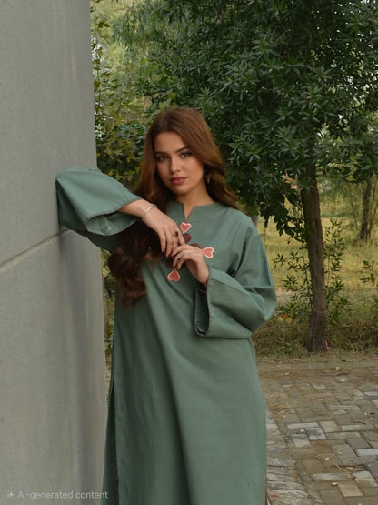 Comfortable and classy kurti set |