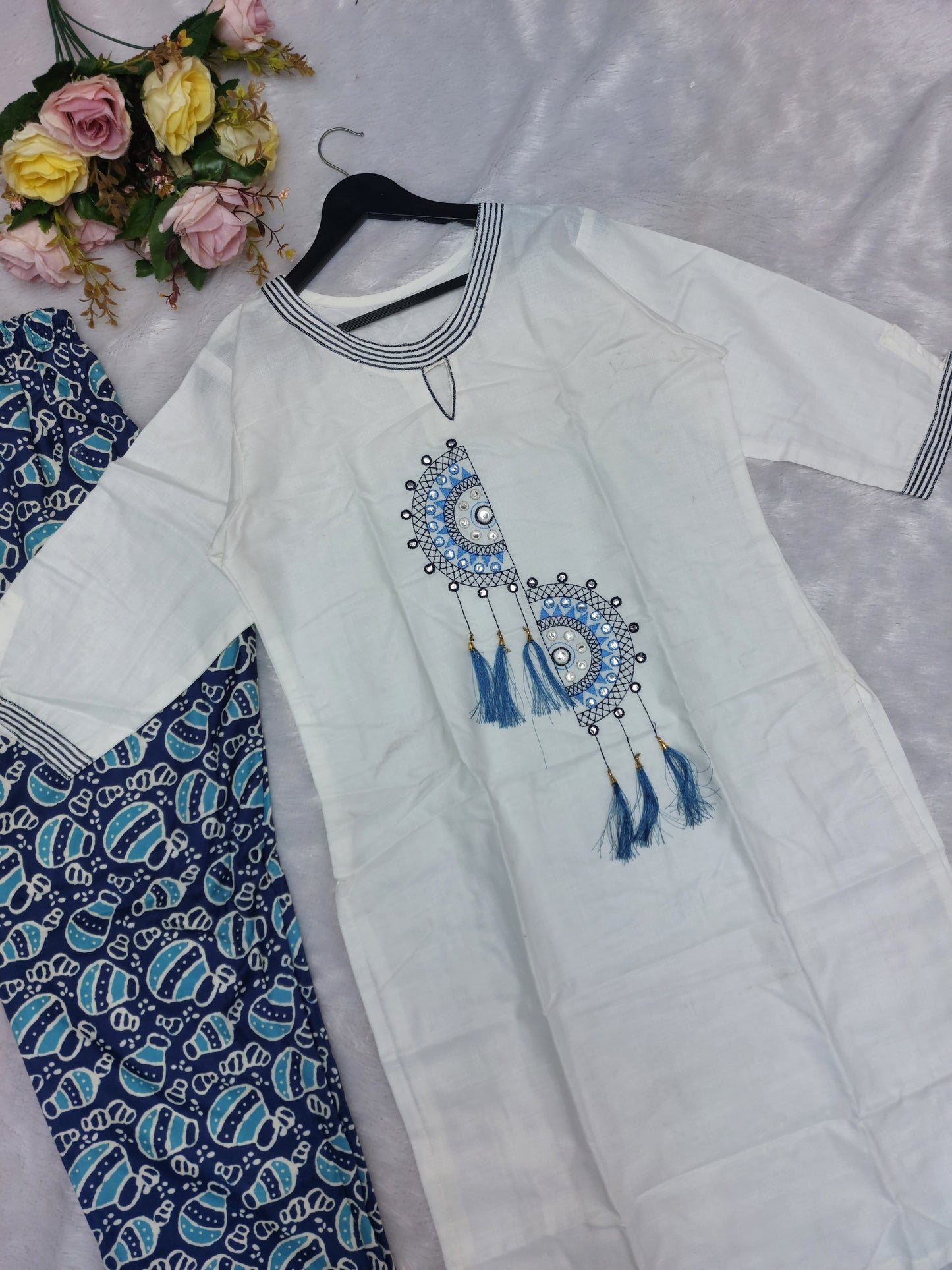 Heavy Embroidery Suit Set Detail View - Muntahaa
