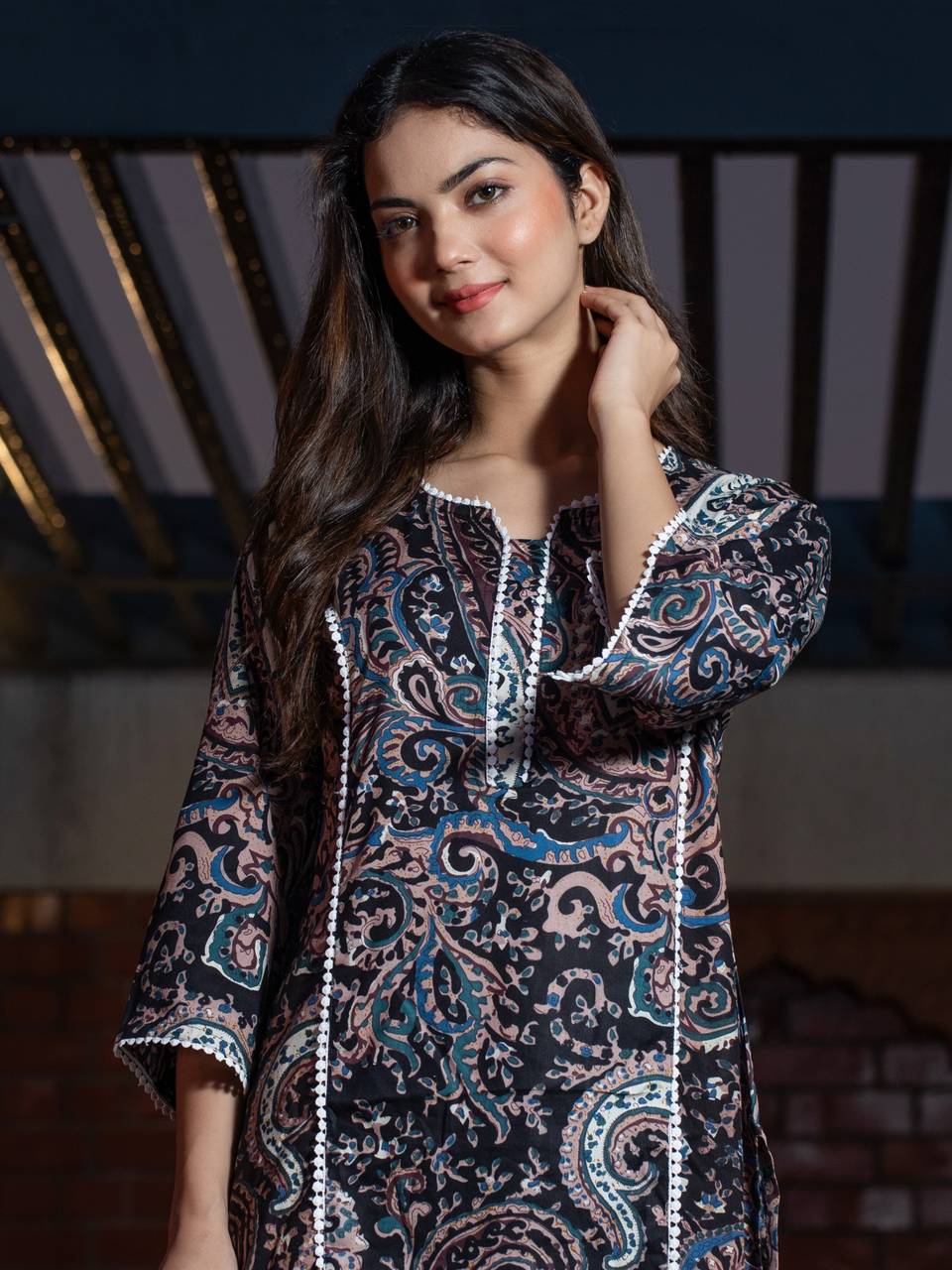 Women Self Design Cotton Pure Pakistani Long Kurta (Dark Green)