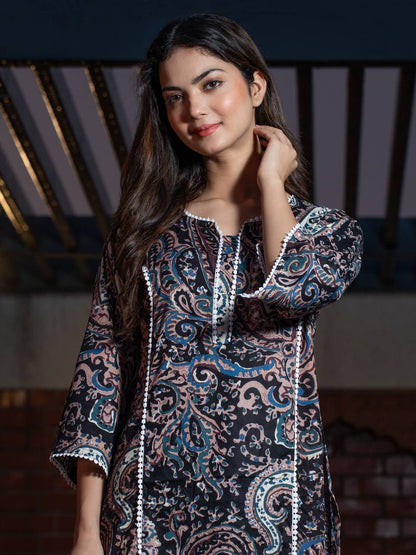 Women Self Design Cotton Pure Pakistani Long Kurta (Dark Green)