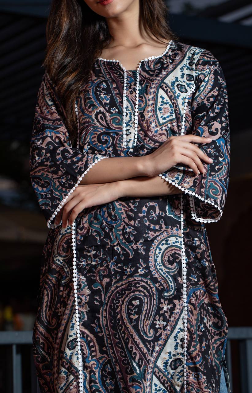 Women Self Design Cotton Pure Pakistani Long Kurta (Dark Green)